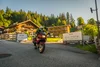 Sammelanfragen © Moppetfoto.de Motorradfahrer vor Eingang des Hotels Eva-Marie und Motorradhotel